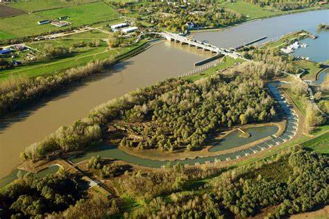 Kiskörei erőmű és Tisza-tó állókép