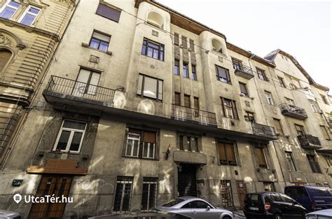 Budapesti utcakép a VI. kerületben