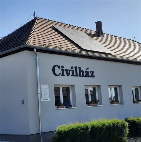 Civilház