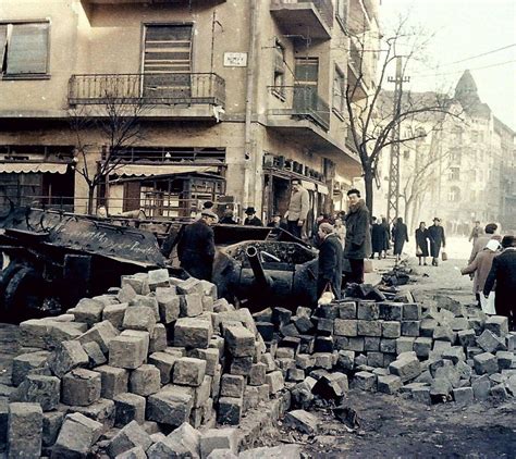 Budapest 1956 utcai jelenete