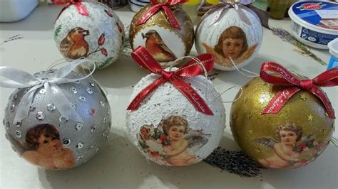 decoupage technikával díszített hungarocell golyó
