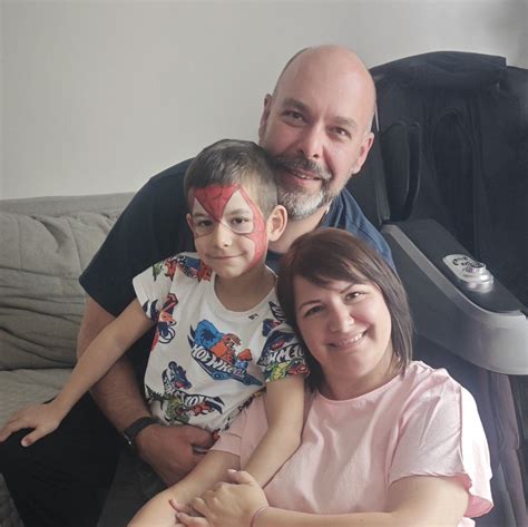 Különböző méretű és típusú fenyőfűrészáru