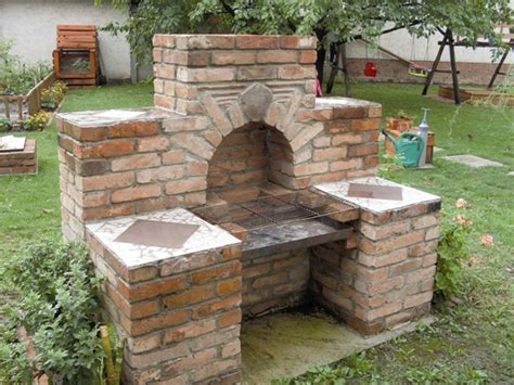 kerti grill bontott tégla ábrázolás