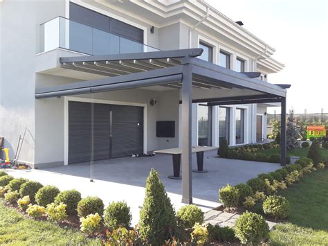 Modern alumínium pergola terasz fedéssel