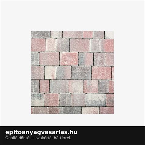 Színes térkövek udvaron