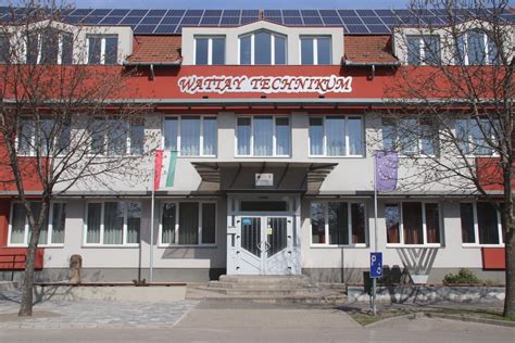 Kiskunhalasi utca térkövezve