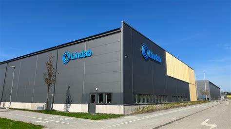 Lindab gyár épülete