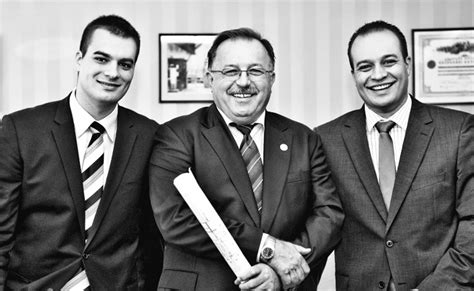 családi vállalkozás bádogos