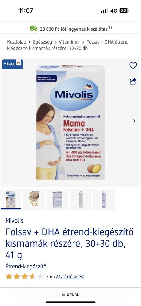 kismama figyeli a hasát