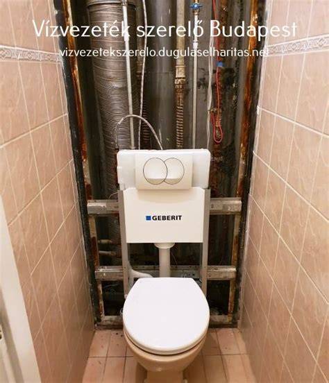Beépített WC tartály mögötti falszerkezet részlete