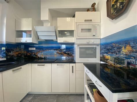 konyhai üveg panel minták és színek