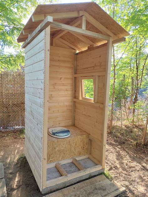 Kerti WC vázlatrajz