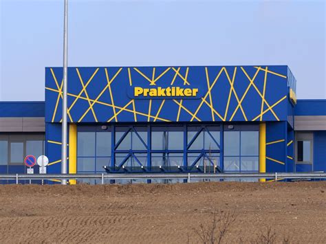 Praktiker áruház szaniter részlege