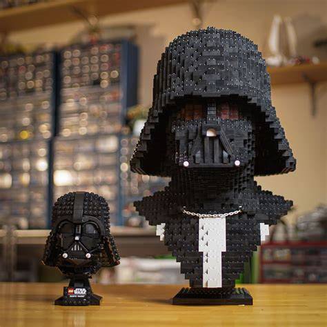 LEGO Darth Vader átalakulása illusztráció