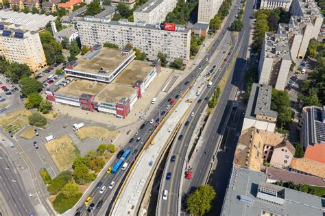 Flórián tér közlekedési felületek átalakítása