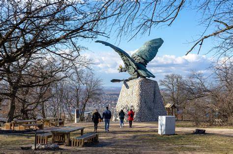 Tatabánya Turul-emlékmű panoráma