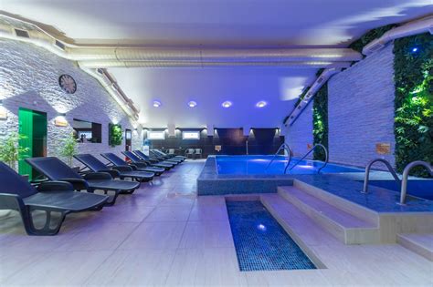 wellness világ enteriőr részletek