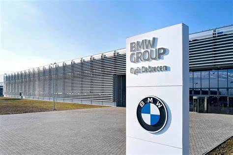 debreceni-bmw-gyar-tereprendezes-kultura