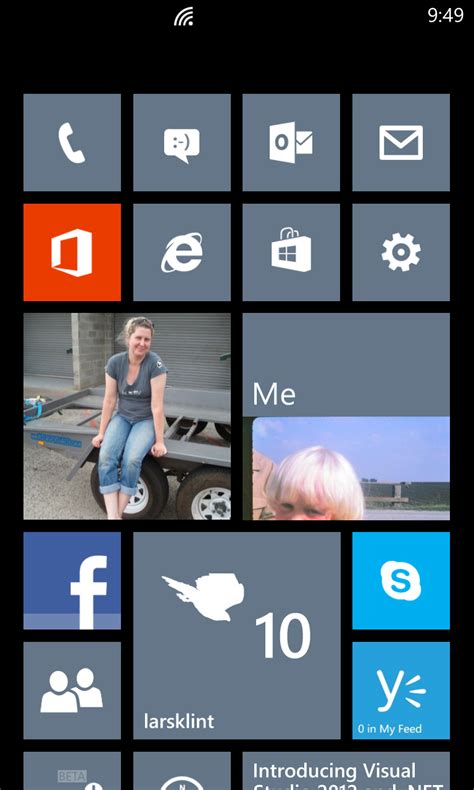 Windows Phone 7 live tiles