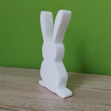 különböző formájú hungarocell figurák
